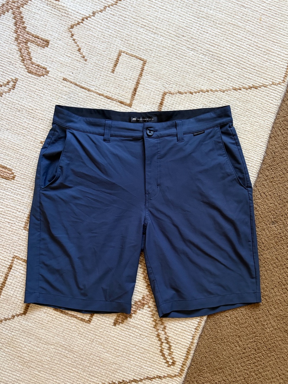 Travis Mathew Men’s Blue Shorts 35